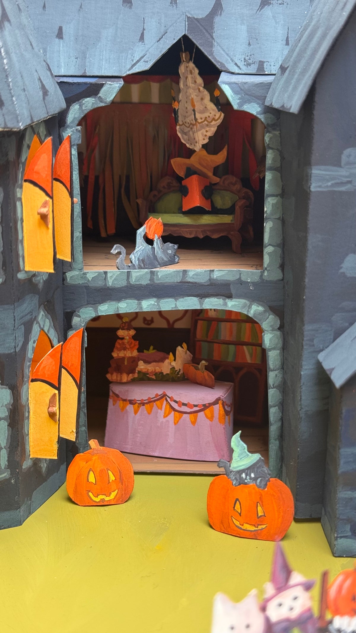 Halloween Mansion Countdown Calendar Kit
